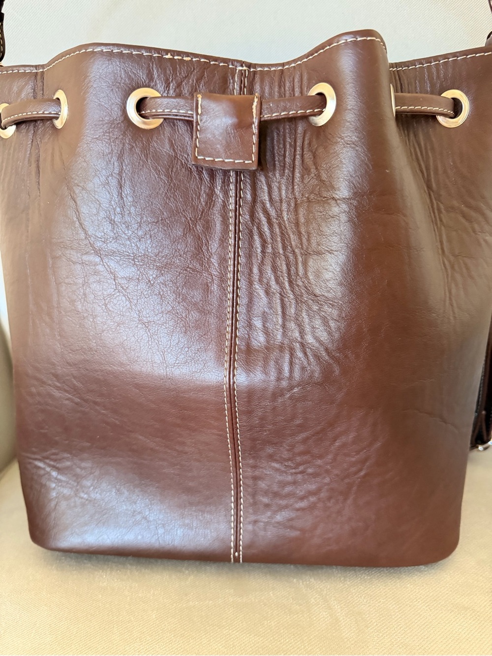 NWOT Authentic Leather Brown Bucket Bag - Picture 4 of 10
